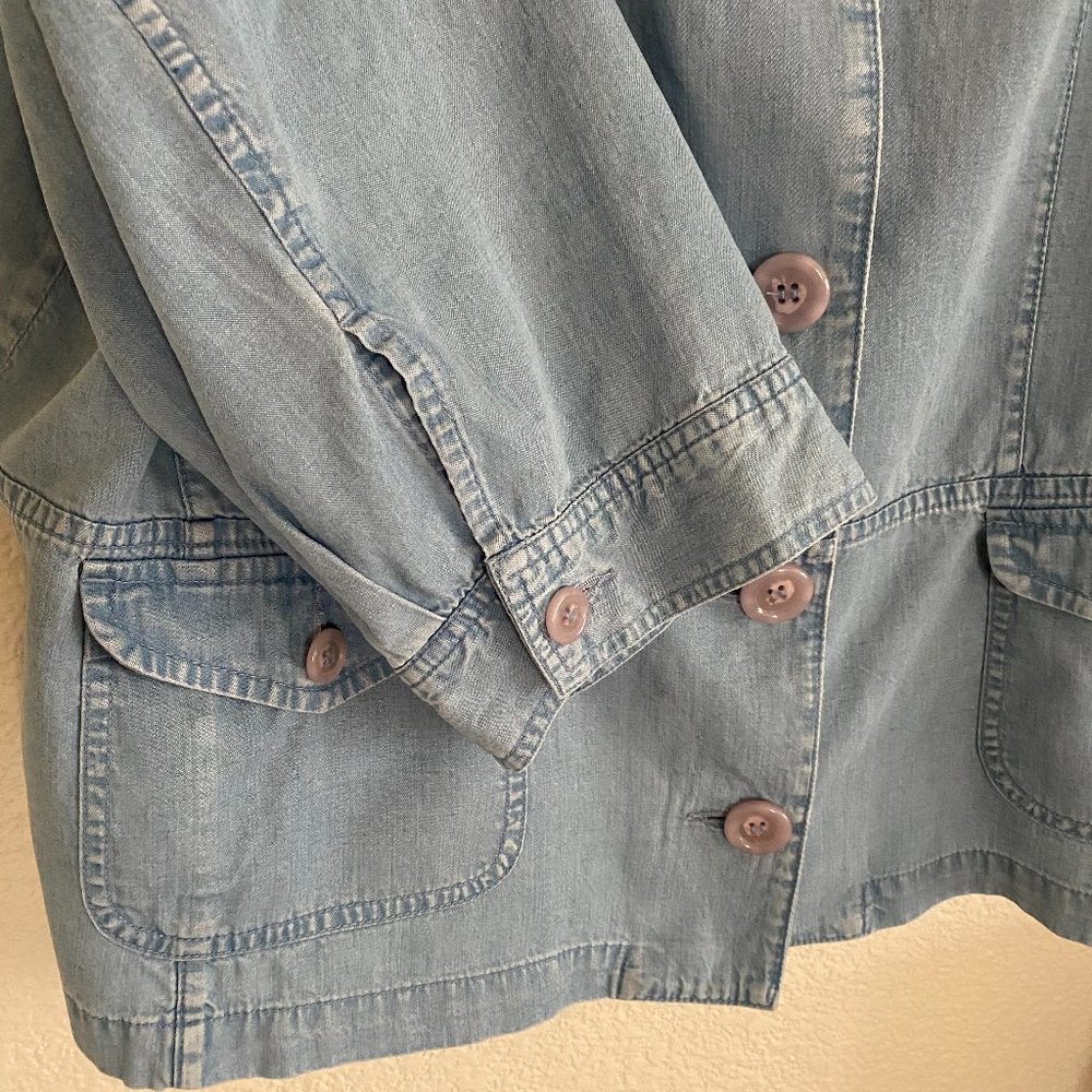 Vintage EMMA JAMES Chambray with Pleated Back - Picture 9 of 14